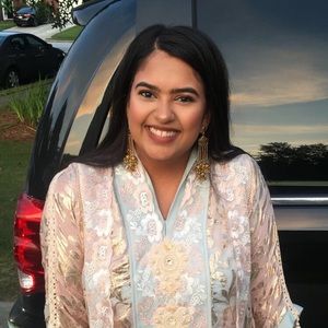 Meet your Posher, Inaara